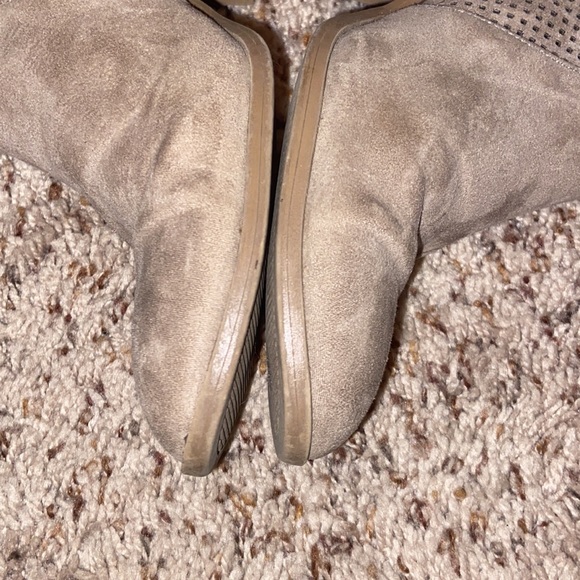 Booties - Picture 6 of 6